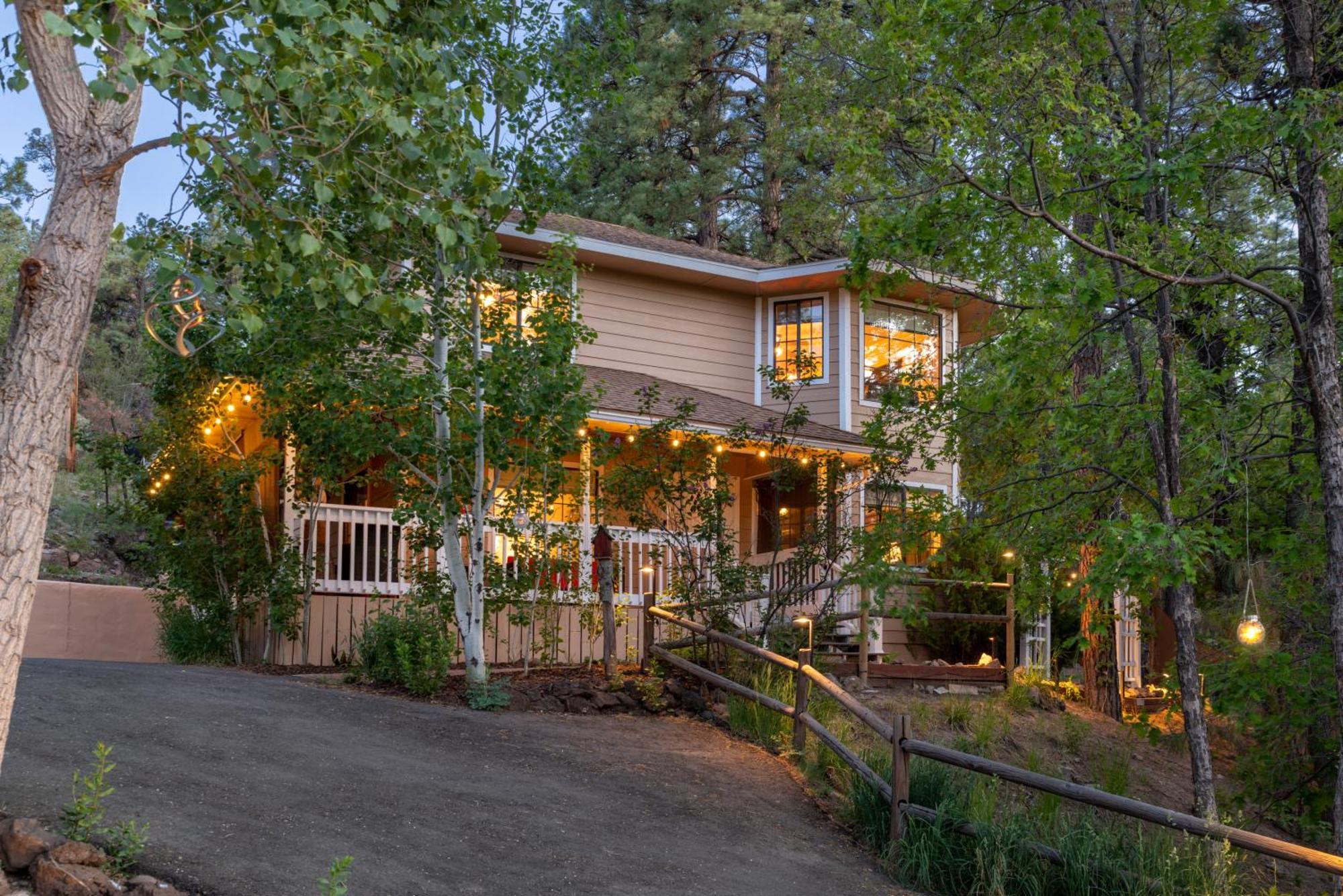 Sheridan House Inn- Adult Only Accommodation Williams Exterior photo